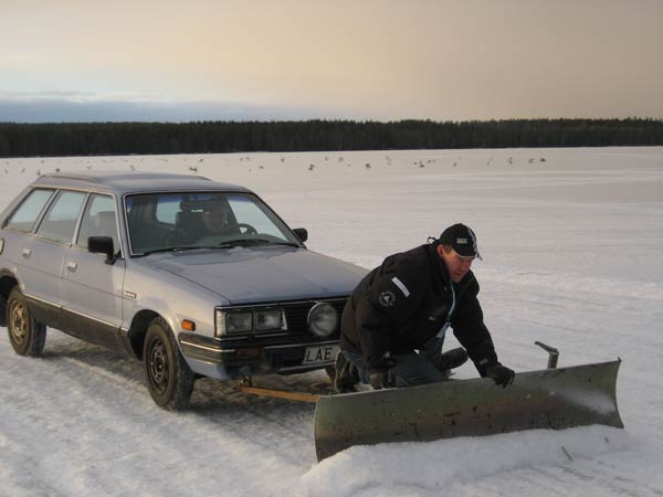 Mosjön 2006
Plogutrustningen (inklusive plogtyngd) för träningen på Mosjön
