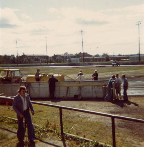 Fyrvalla 1973
Fyrvalla 1973
Fisk-Tommy i förgrunden
