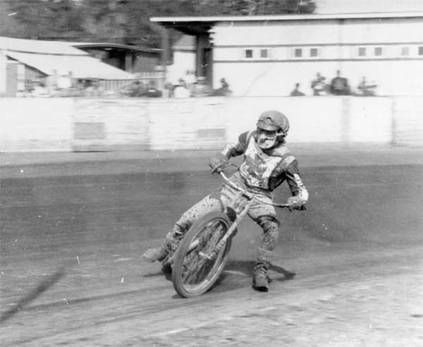 Fyrvalla 1974 eller 75
Rolf Fridh på Fyrvalla 1974 eller 75
