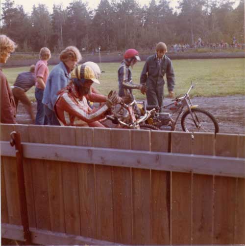 Division 3, 1973
Åke Fridell vid seriematch någonstans 1973
