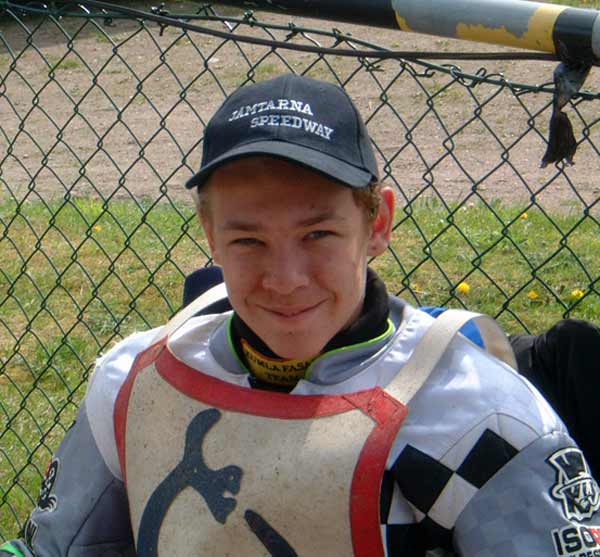 Div 2 Karlstad 2006
Ludde Lindgren vid div. 2 seriematch i Karlstad 2006

