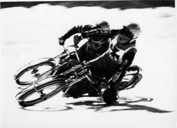 Nacksta, Sundsvall 1976
Hasse Decker före Hasse Johansson
