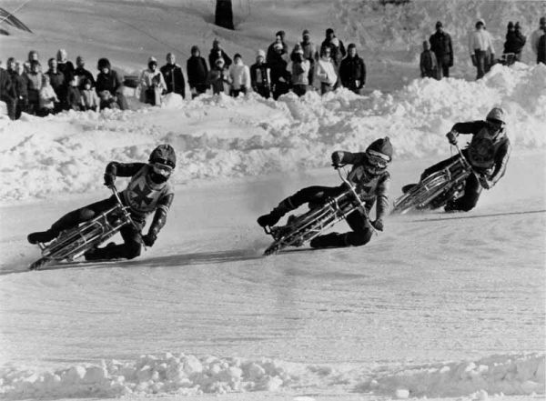 Linköping 1977
Bertil Dedering, Bosse Kindgren och Leif Söderström
